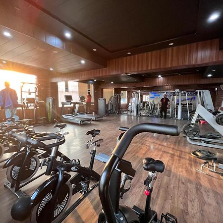 Hotel Padmini Palace Rani Pokhri Екстер'єр фото